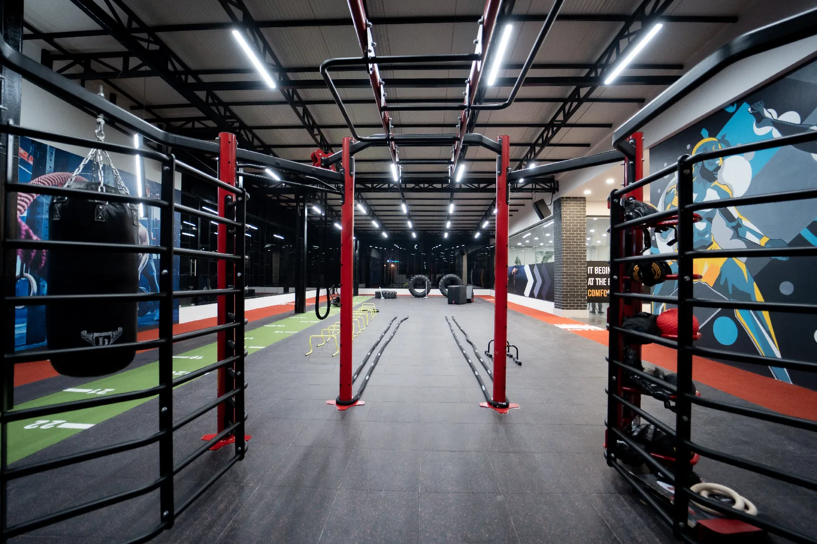 Calisthenics space in Meridian Fitness